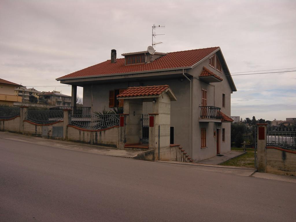 B&B Tio Pepe Roseto Degli Abruzzi Exterior foto